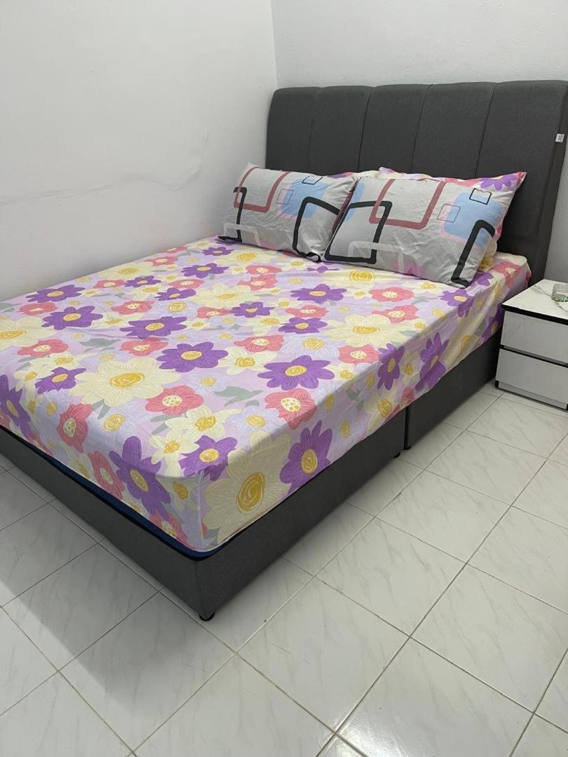 Alisya Homestay Порт-Диксон Экстерьер фото